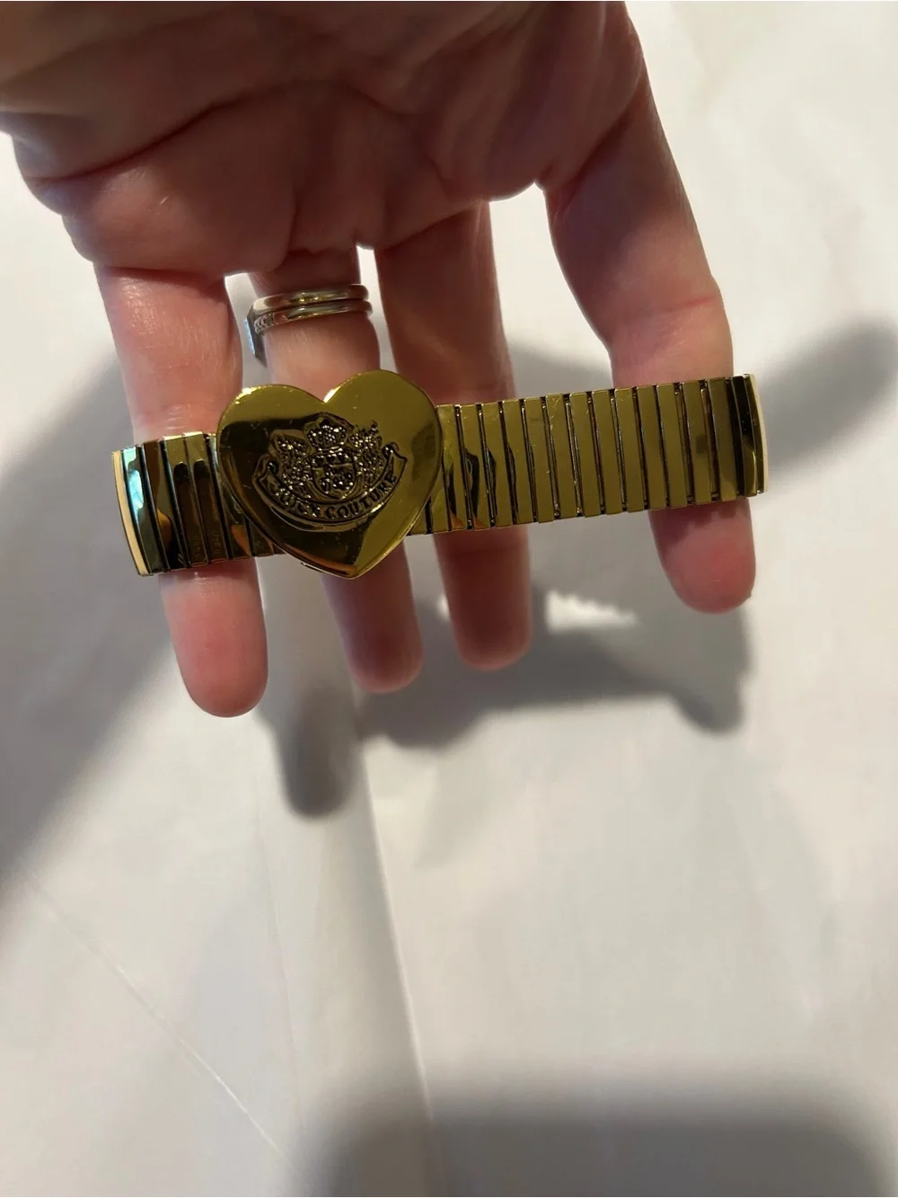 Vintage Juicy Couture Gold Tone Heart Link Stretch Bracelet